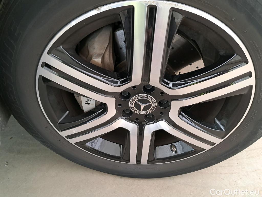  Mercedes  G-Klasee MERCEDES-BENZ GLC / 2019 / 5P / SUV GLC 300 e Business Line 4Matic #42