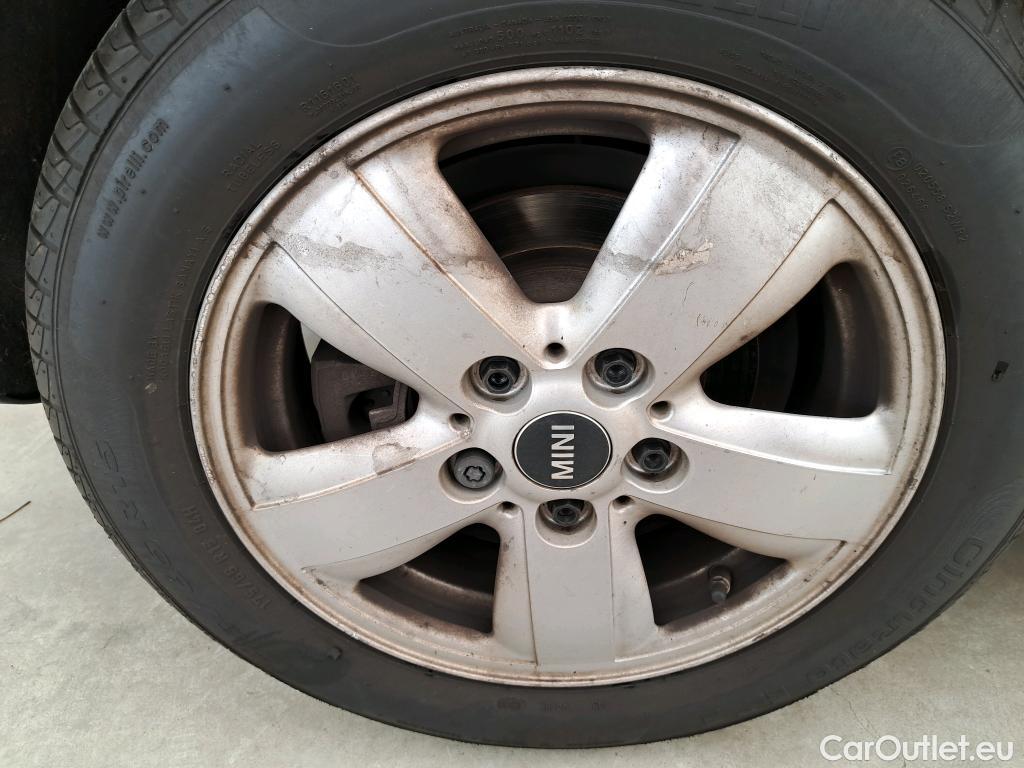  Mini  Cooper MINI Mini / 2014 / 5P / Berline  D 116 ch #31