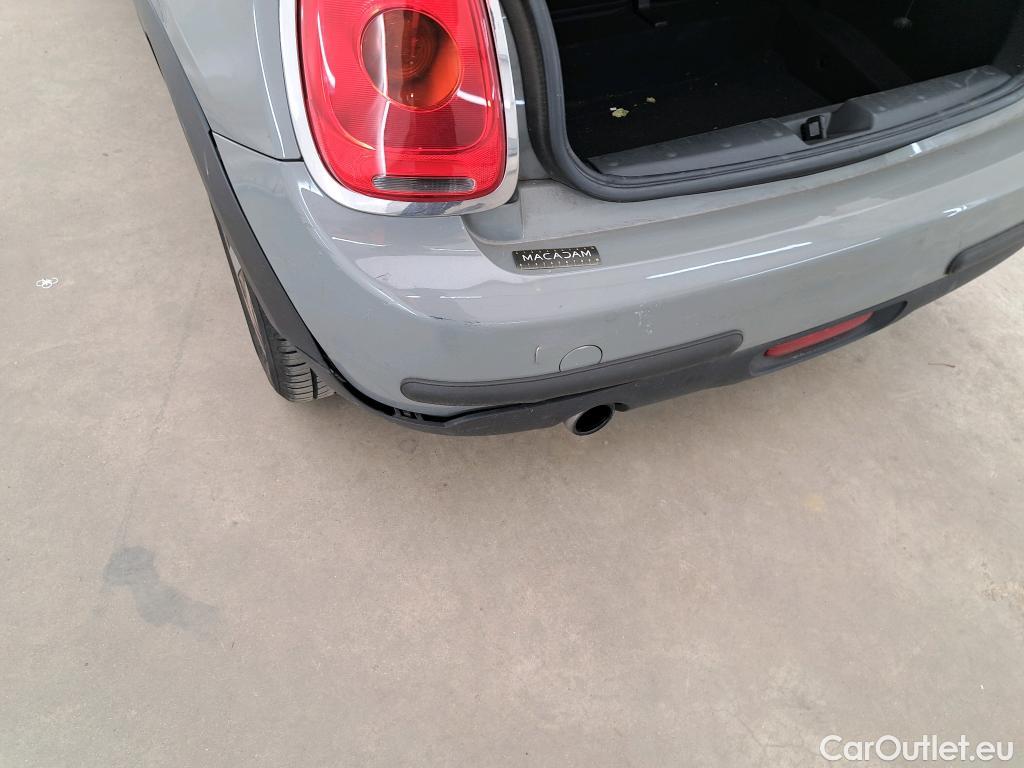  Mini  Cooper MINI Mini / 2014 / 5P / Berline  D 116 ch #67