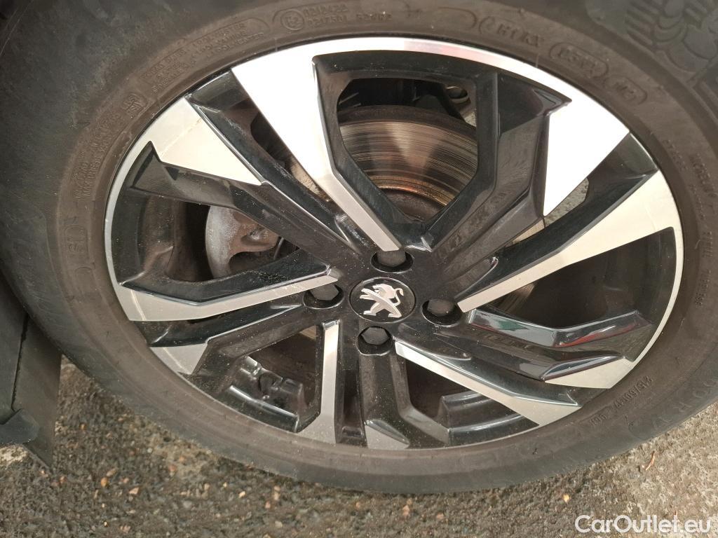  Peugeot  2008  Allure Business 1.5 HDi 130CV BVA8 E6d #4