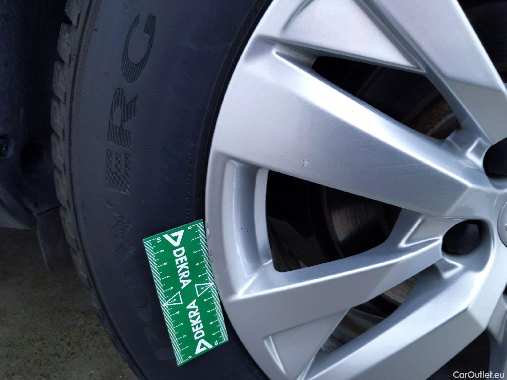  Peugeot  3008  II Active Pack 1.5 HDi 130CV BVA8 E6d #23