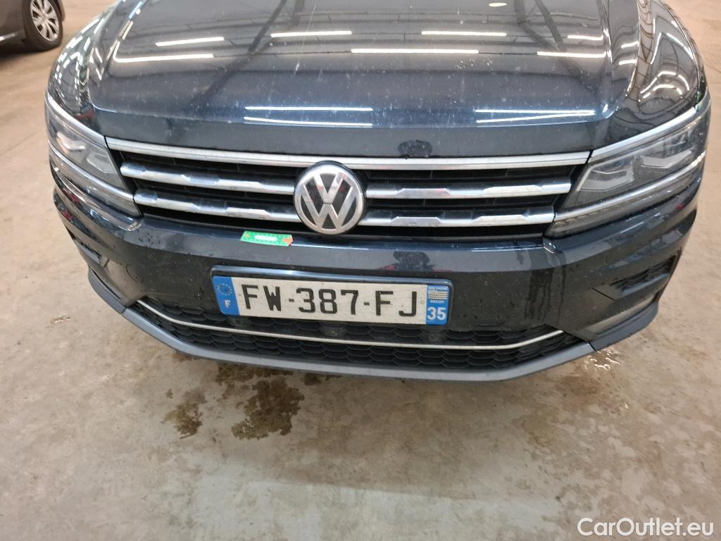  Volkswagen  Tiguan VOLKSWAGEN  Allspace / 2017 / 5P / SUV 2.0 TDI 150 DSG7 Carat #3