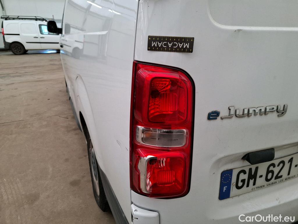  Citroen  Jumpy CITROEN E- / 2016 / 4P / Fourgon tôlé Taille XL 136ch 75kWh #79