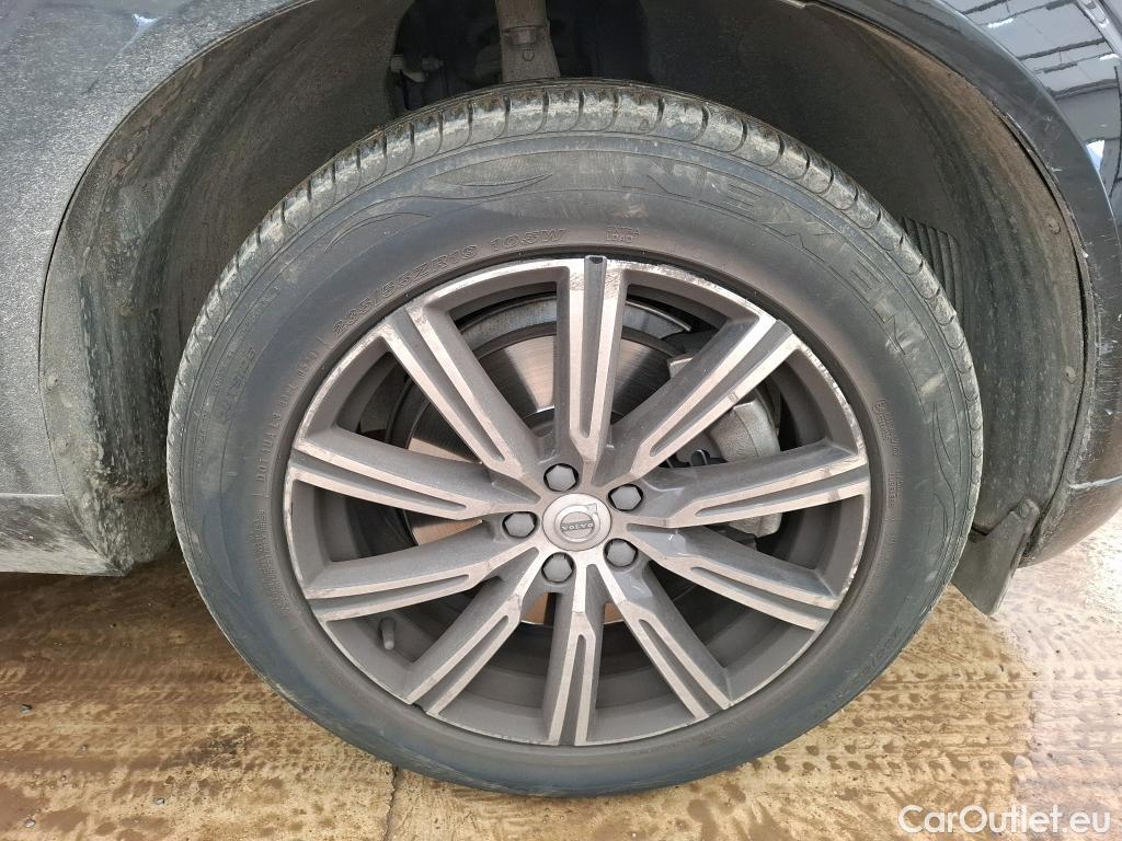  Volvo  XC60 VOLVO  / 2017 / 5P / SUV B4 197 Geartronic 8 Inscription #35