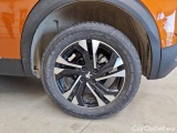  Peugeot  2008 PEUGEOT  / 2019 / 5P / CROSSOVER BLUEHDI 130 EAT8 GT S/S AUT. #19