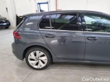  Volkswagen  Golf  VOLKSWAGEN / 2019 / 5P / BERLINA 2.0 TDI SCR STYLE DSG #44