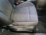  Volkswagen  Golf  VOLKSWAGEN / 2019 / 5P / BERLINA 2.0 TDI SCR STYLE DSG #118