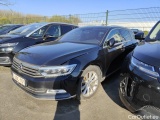  Volkswagen  Passat Volkswagen  Variant 1.6 TDI Highline Business DSG-7 5d !! Damaged car !!  