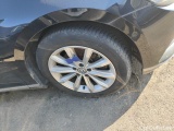  Volkswagen  Passat Volkswagen  Variant 1.6 TDI Highline Business DSG-7 5d !! Damaged car !!  #18
