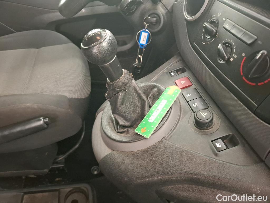  Citroen  Berlingo  Fourgon Confort L1 (Court) 1.6 100CV BVM5 E5 #12