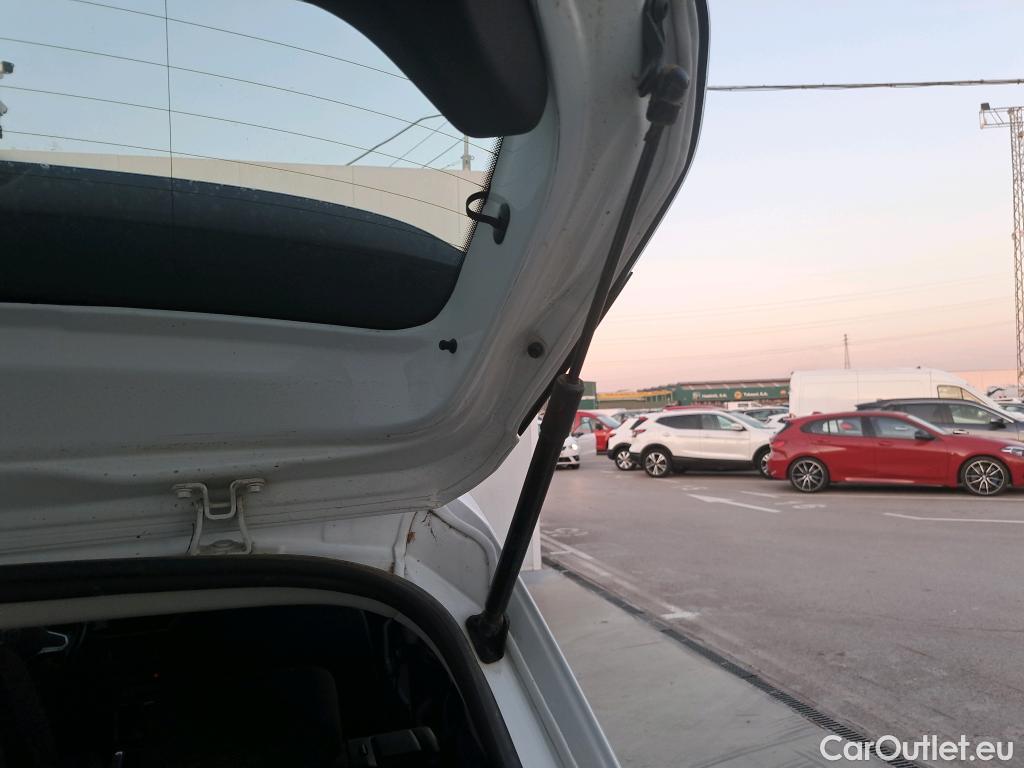  Volkswagen  T-CROSS  Advance 1.0 TSI 110CV AT7 E6d #17