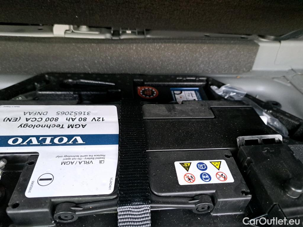  Volvo  XC 40 XC40 Inscription Expression Recharge Plug-In Hybrid 2WD 1.5 T4 210CV AT7 E6d #22