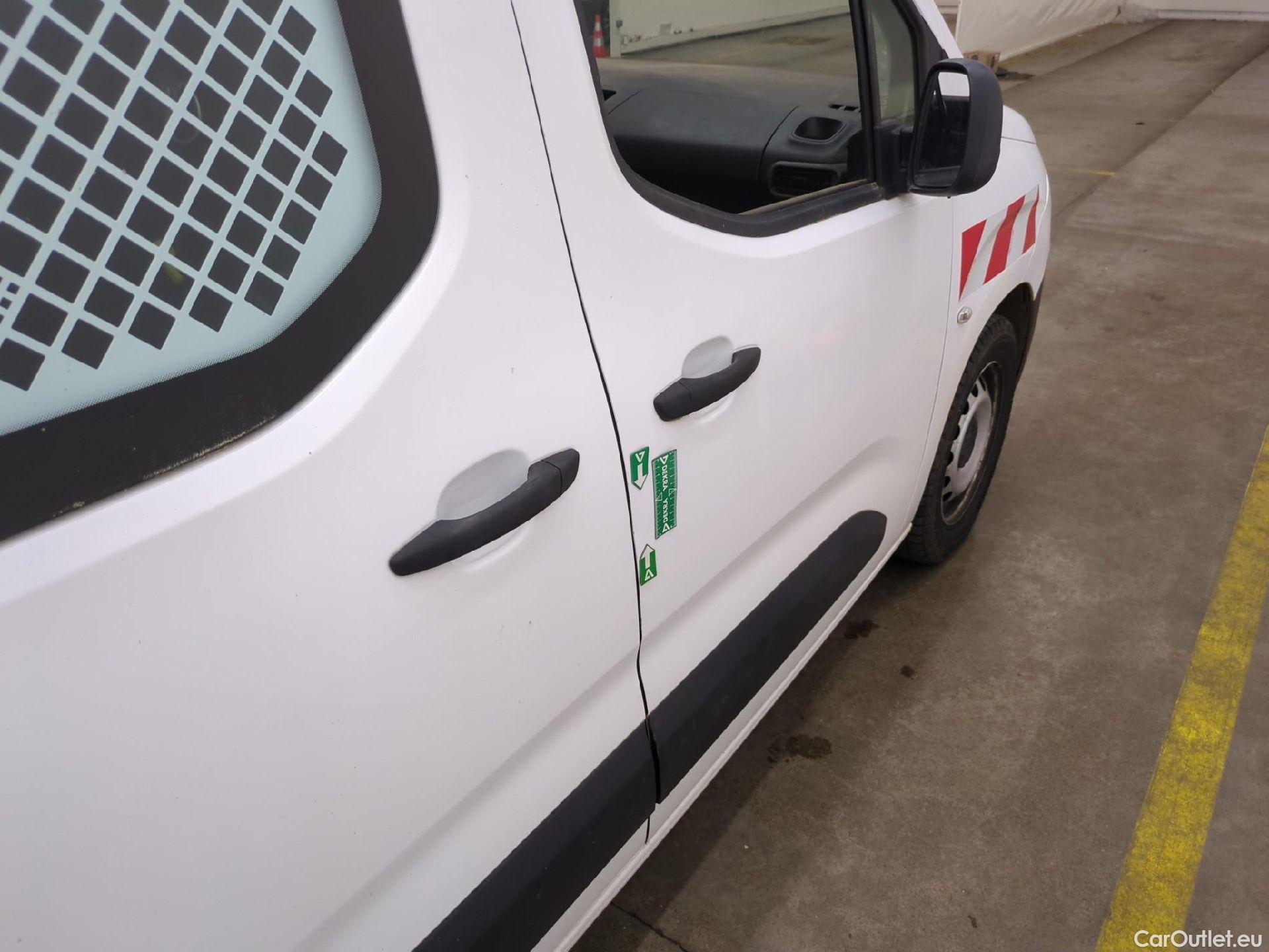  Citroen  Berlingo  Fourgon Worker M 1000 1.5 BlueHDi 130CV BVA8 E6dT #15
