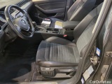  Volkswagen  Passat VARIANT 2.0 TDI SCR DSG  4 #9