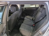  Volkswagen  Passat VARIANT 2.0 TDI SCR DSG  45 #17