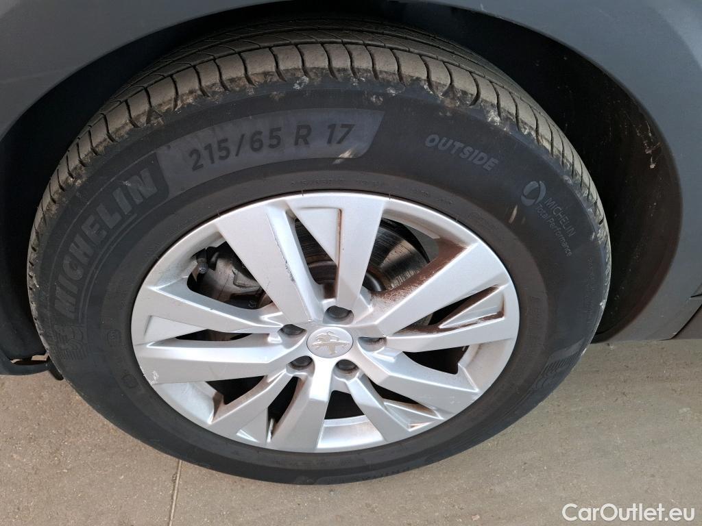  Peugeot  3008  II Active Pack 1.2 PureTech 130CV BVA8 E6d #5