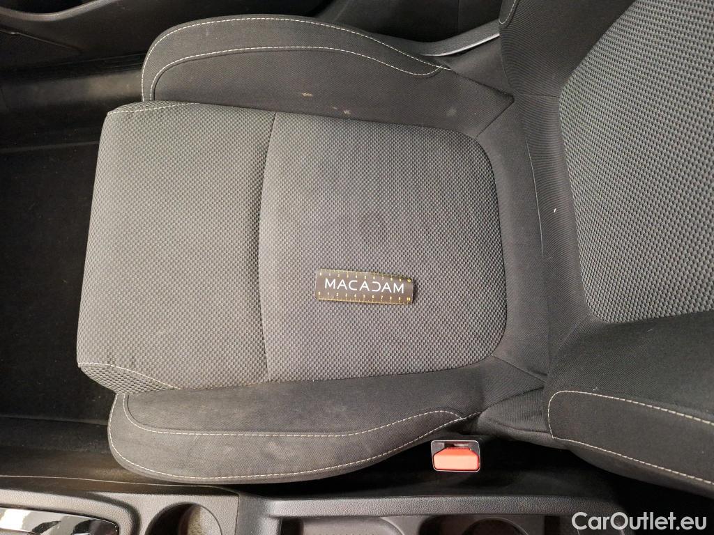  Renault  Megane  IV Berline 5pt. Société Air 1.5 dCi 90CV BVM6 E6 #36