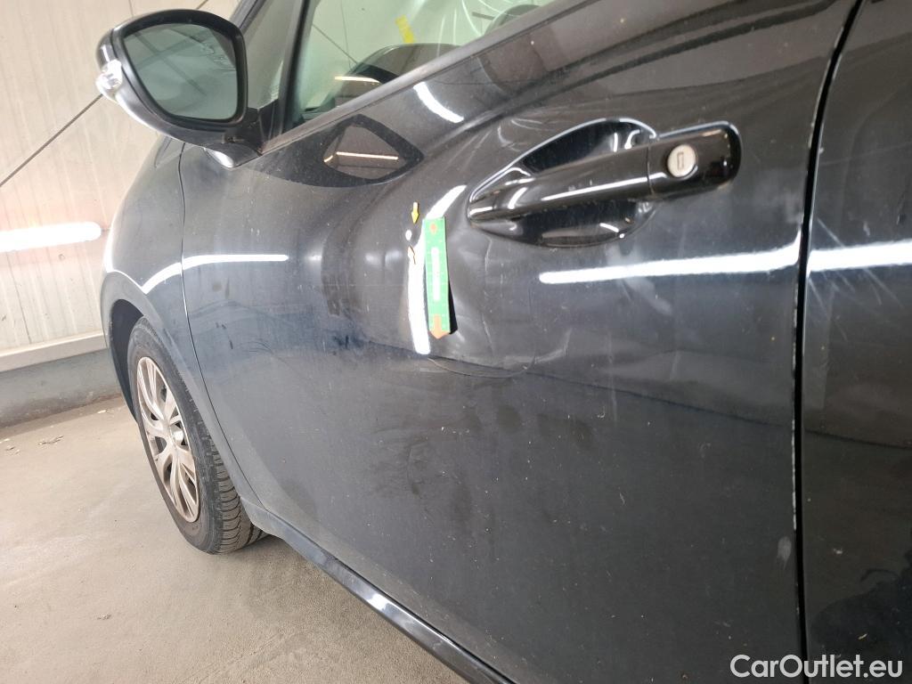  Peugeot  208  Affaire Premium Pack 1.2 80CV BVM5 E6dT #20