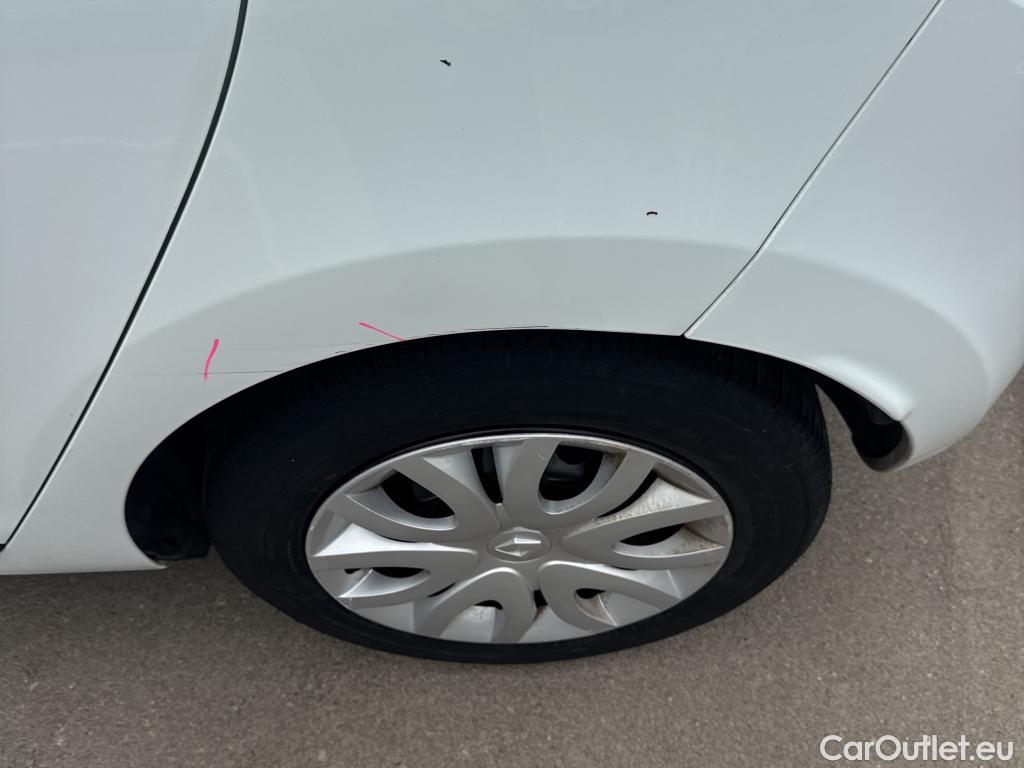  Renault  Clio  IV Business 1.5 dCi 75CV MT5 E6 #17