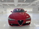  Alfa Romeo  Giulietta ALFA ROMEO GIULIA / 2016 / 4P / BERLINA 2.2 TURBO AT8 150CV BUSINESS #6