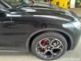  Alfa Romeo   STELVIO ALFA ROMEO / 2017 / 5P / SUV 2.2 TD 190 CV SPRINT AT8 Q4 #34