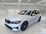  Bmw  Serie 3 BMW  / 2018 / 4P / BERLINA 318D 48V SPORT AUTO 