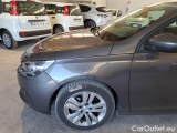  Peugeot  308 PEUGEOT  / 2017 / 5P / STATION WAGON SW ACTIVE BUSINESS BLUEHDI 130 SeS #86
