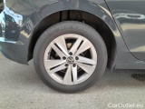  Volkswagen  Golf  VOLKSWAGEN / 2019 / 5P / BERLINA 2.0 TDI SCR 85KW LIFE DSG #19