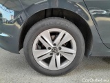  Volkswagen  Golf  VOLKSWAGEN / 2019 / 5P / BERLINA 2.0 TDI SCR 85KW LIFE DSG #74