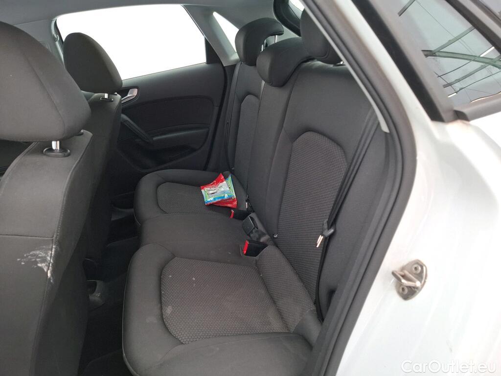  Audi  A1 Sportback  Business Line 1.4 TDI 90CV BVA7 E6 #49