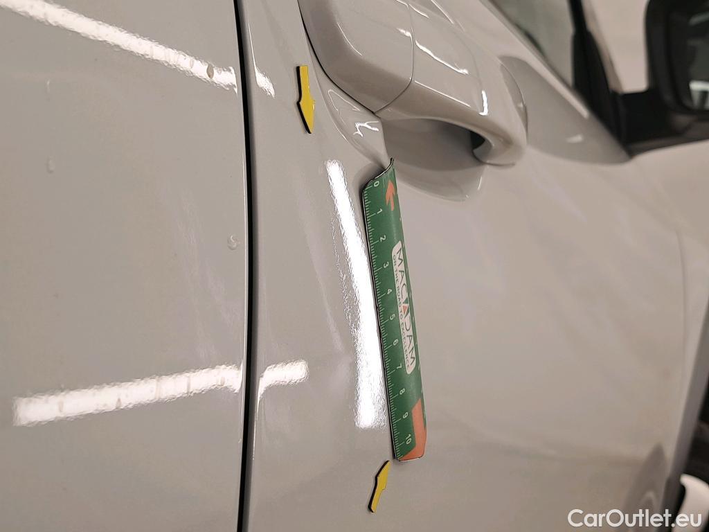  Citroen  C4 Cactus  Shine 1.2 PureTech 110CV BVM6 E6d #4
