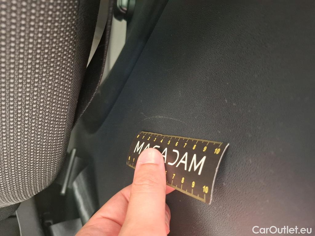  Citroen  C3  Feel 1.2 PureTech 70CV BVM5 E6 #2