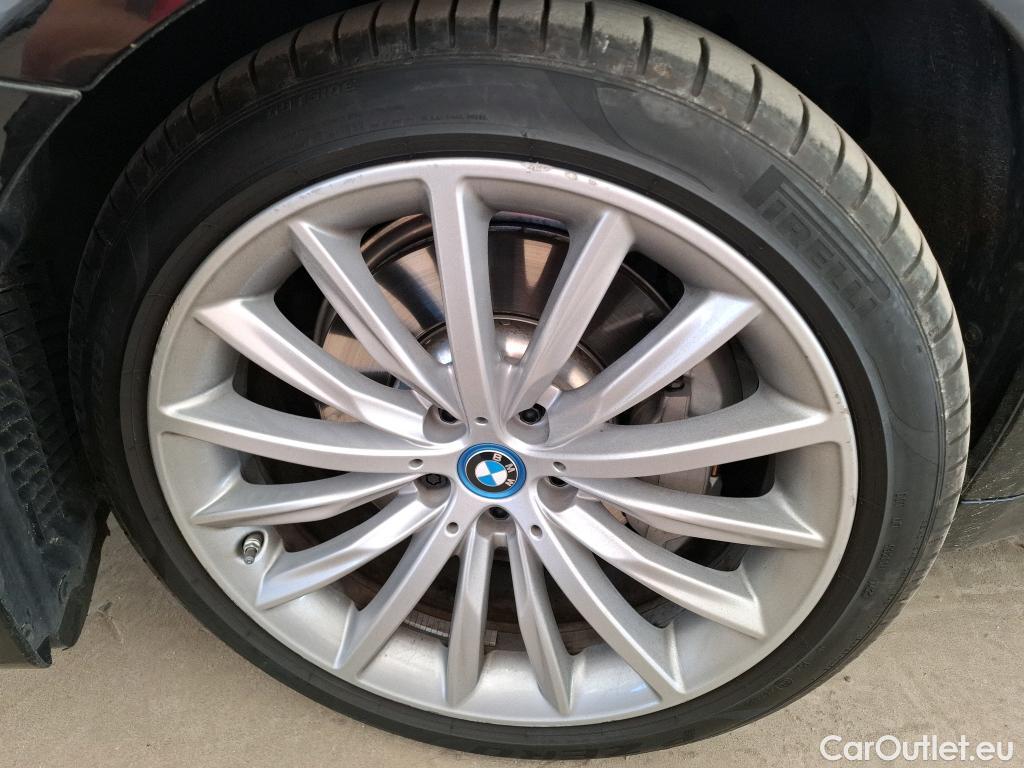  Bmw  Serie 5 Série 5 Berline 530 e xDrive Luxury Line 2.0 290CV BVA8 E6d #9