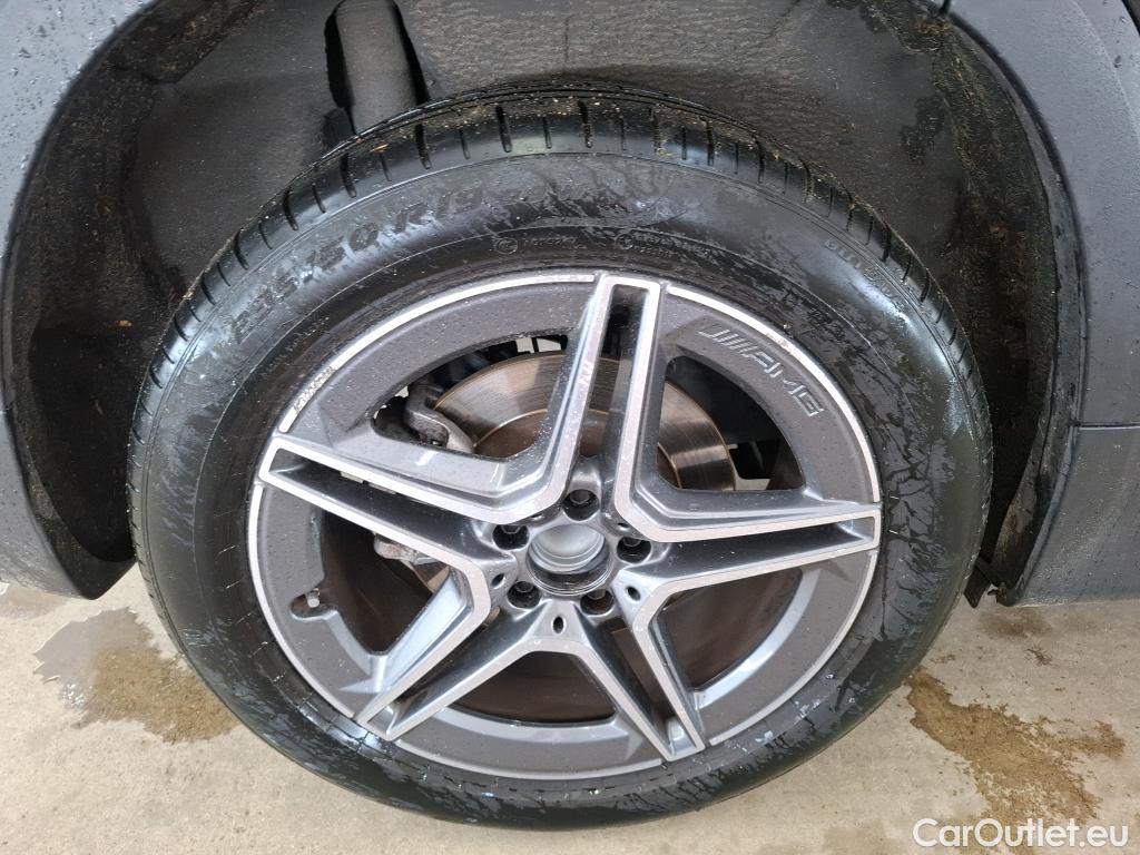  Mercedes  GLB MERCEDES-BENZ  / 2019 / 5P / SUV  200 d AMG Line #48