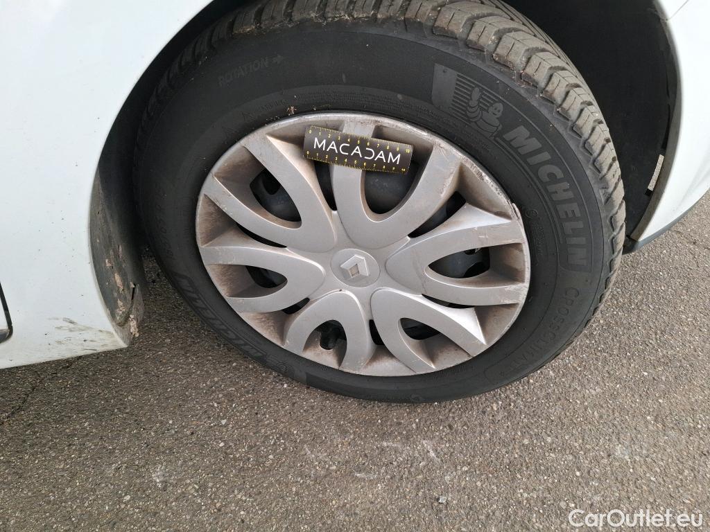  Renault  Clio  IV Air MediaNav 1.5 dCi 75CV BVM5 E6 #30