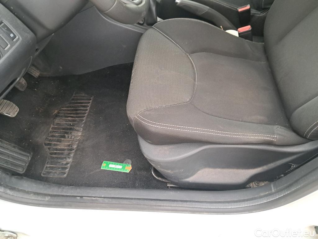  Renault  Clio  IV Air 1.5 dCi 75CV BVM5 E6 #25