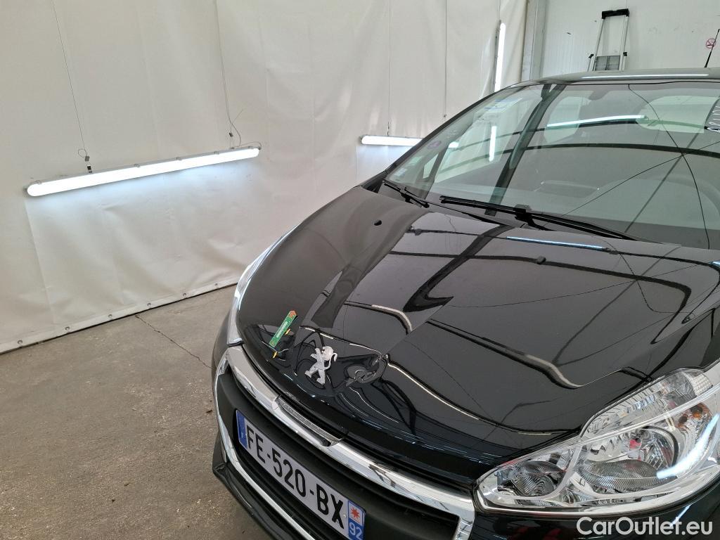  Peugeot  208  Affaire Premium Pack 1.2 80CV BVM5 E6dT #3