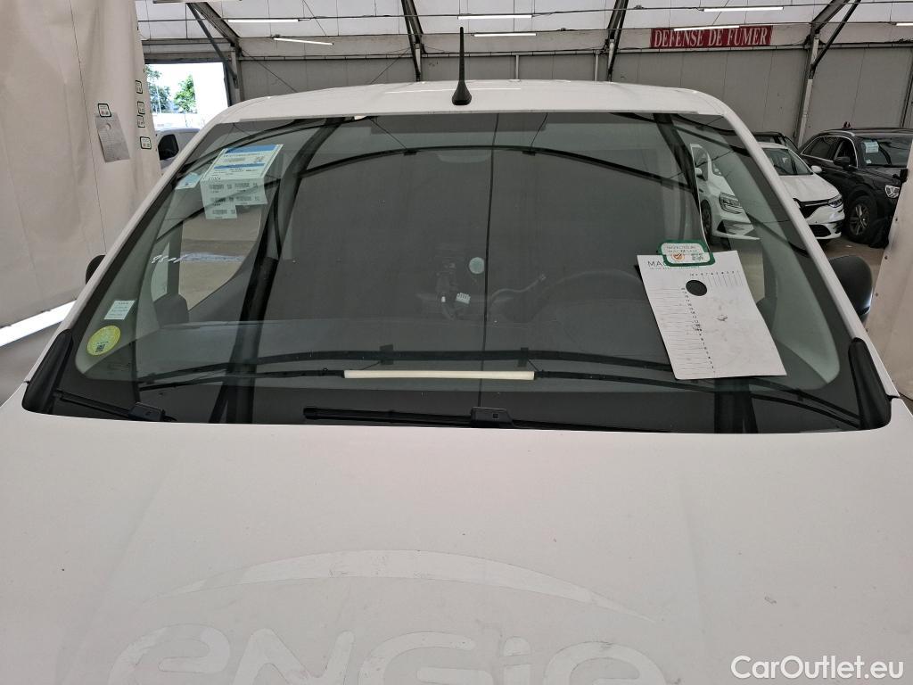 Citroen  Berlingo  Fourgon Club M 650 1.5 BlueHDi 75CV BVM5 E6dT #25