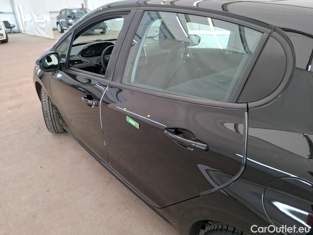  Peugeot  208  Affaire Premium Pack 1.2 80CV BVM5 E6dT #13