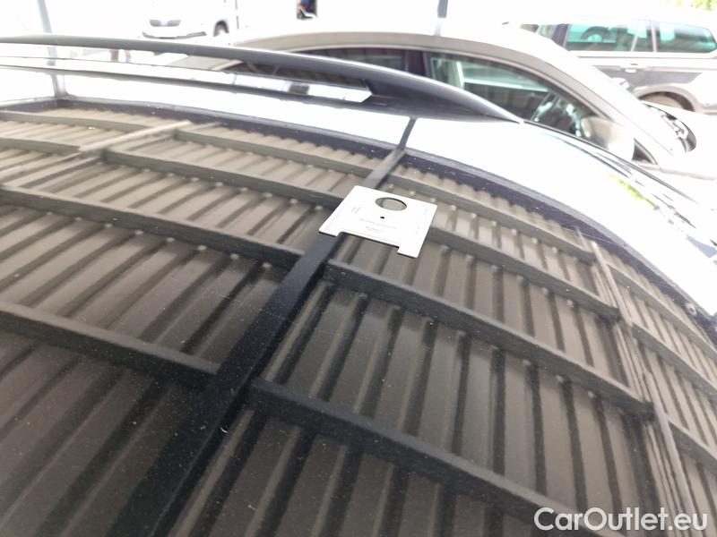  Skoda  Octavia  Combi  (5E5)(03.2017->) OctCom 2.0TSI 140 L&K 4x4 AT #17