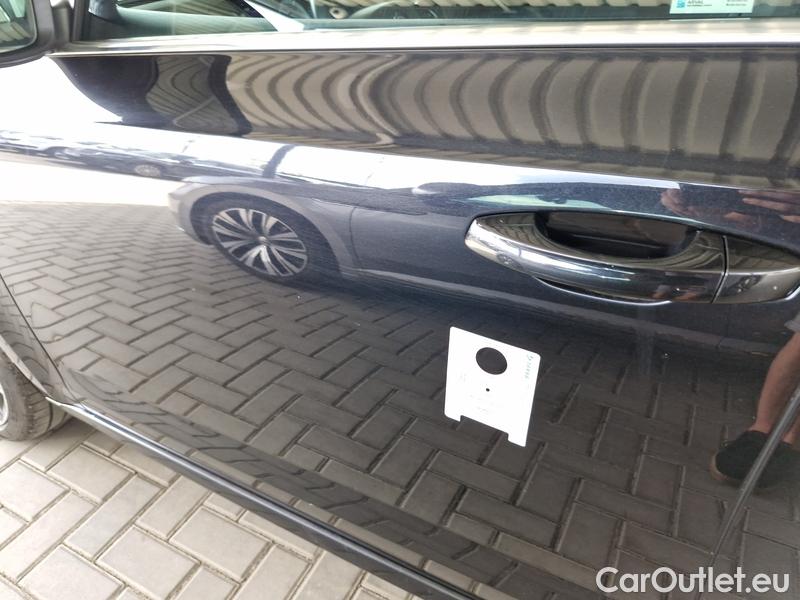 Skoda  Octavia  Combi  (5E5)(03.2017->) OctCom 2.0TSI 140 L&K 4x4 AT #5