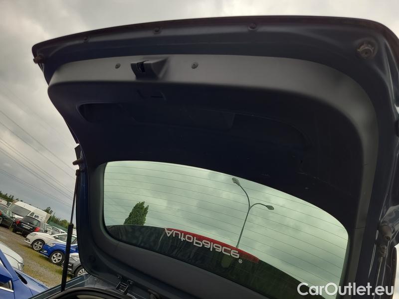  Hyundai  i30   cw (PD)(2017->)  kom.1.5T-GDI Smart AT 5d #10