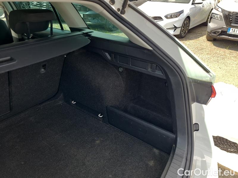  Skoda  Octavia  Combi (NX3)(2020) Oct.Com. 2.0TDI 85 Ambition AT #19
