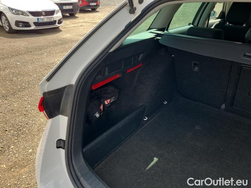  Skoda  Octavia  Combi (NX3)(2020) Oct.Com. 2.0TDI 85 Ambition AT #20