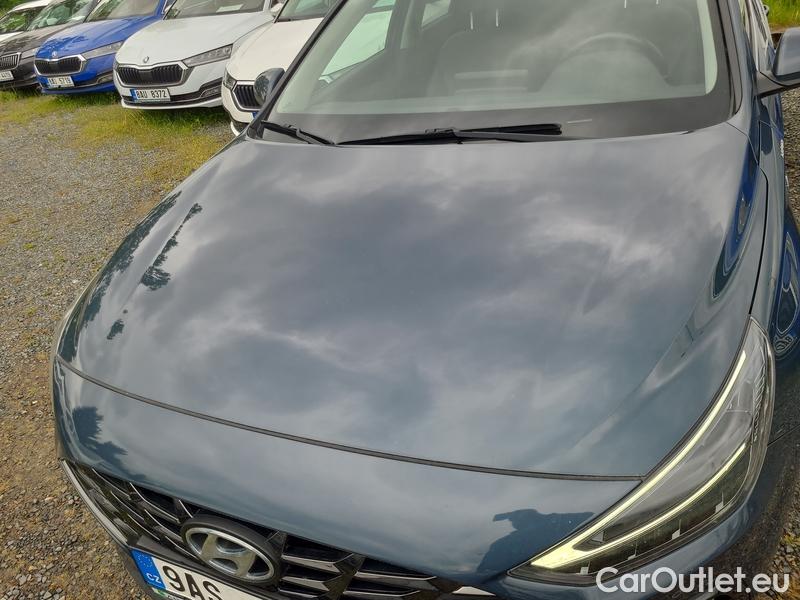  Hyundai  i30   cw (PD)(2017->)  kom.1.5T-GDI Smart AT 5d #2