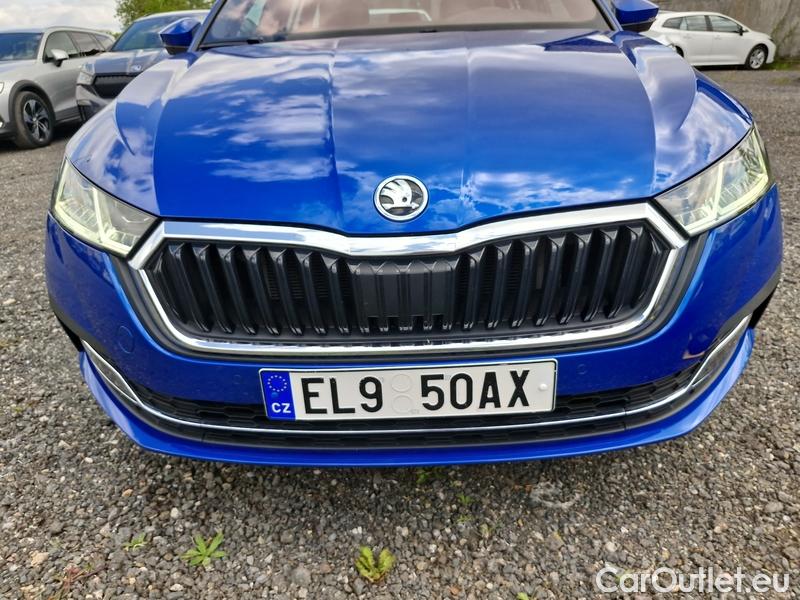  Skoda  Octavia  Combi (NX3)(2020) Oct.Com.1.4TSI 150 Style AT #2