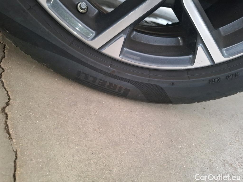  Bmw  X1 Série  sDrive 18 d xLine 2.0 150CV BVA8 E6d #30