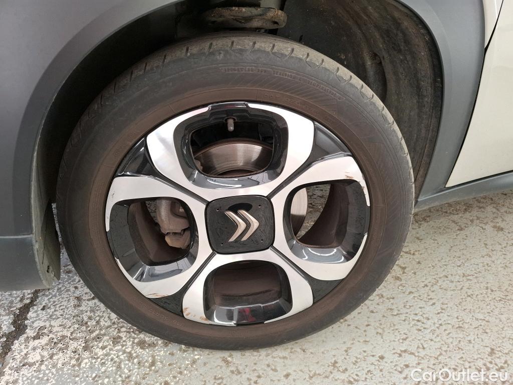  Citroen  C3 CITROEN  Aircross / 2017 / 5P / SUV PureTech 110 S&S EAT6 Shine #12