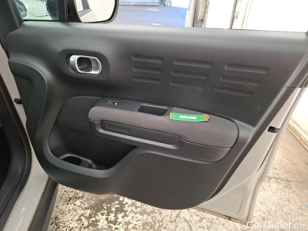  Citroen  C3 CITROEN  Aircross / 2017 / 5P / SUV PureTech 110 S&S EAT6 Shine #19
