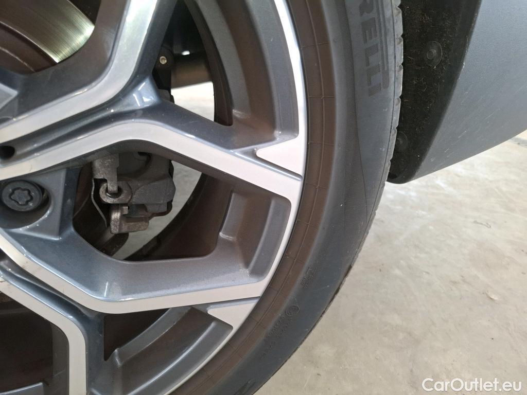  Bmw  X1 Série  sDrive 18 d xLine 2.0 150CV BVA8 E6d #10